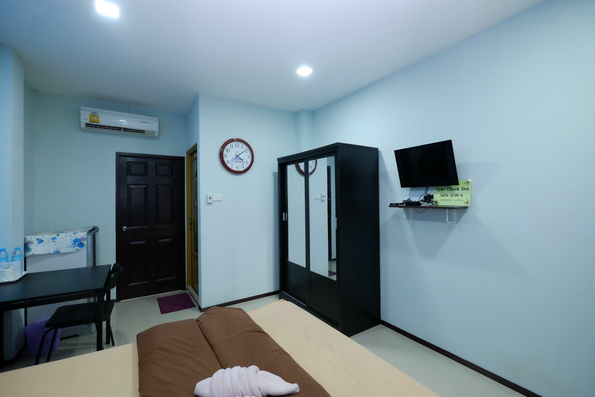 Amornrat Place ناخون فانوم المظهر الخارجي الصورة